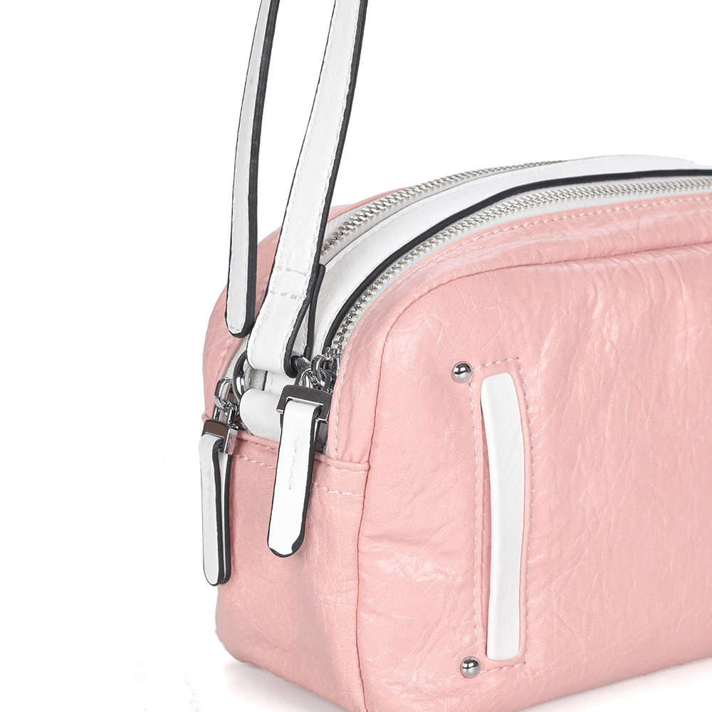 фото Розовая сумка из экокожи angelo vani