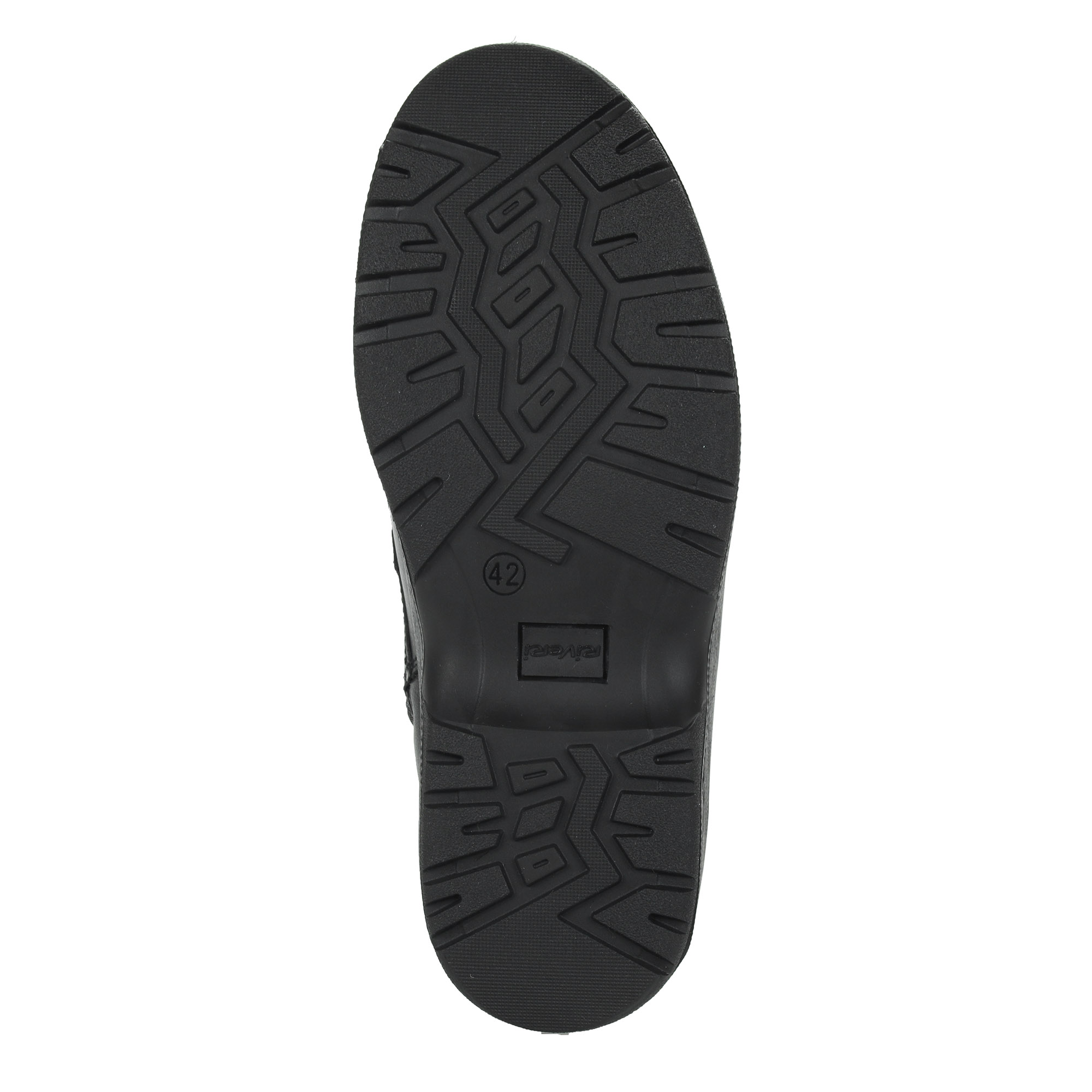 фото Черные ботинки на шнуровке из кожи на подкладке из натурального меха на утолщенной подошве riveri