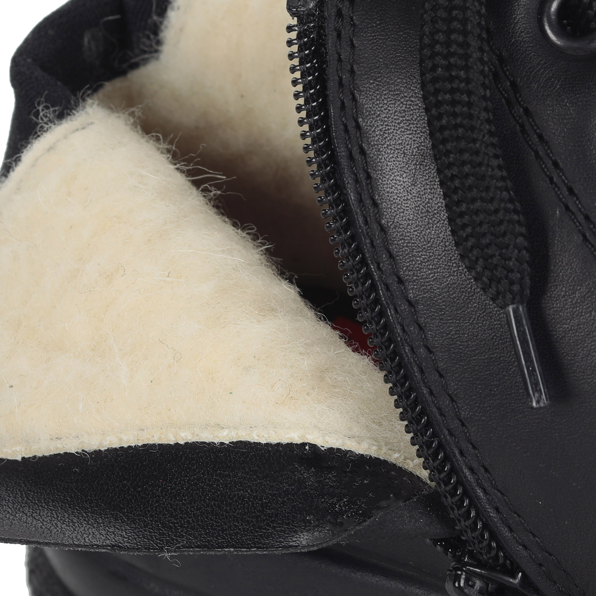 фото Черные ботинки из кожи на подкладке из натуральной шерсти rieker