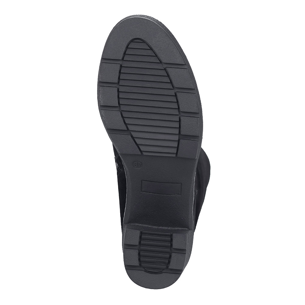 Черные сапоги на утолщенной подошве из велюра от Respect-shoes