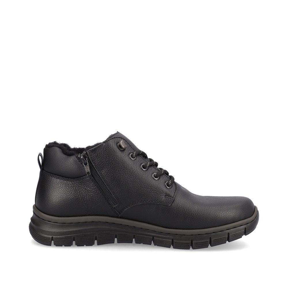 Черные утепленные ботинки из кожи и экокожи Rieker, цвет черный - фото 4