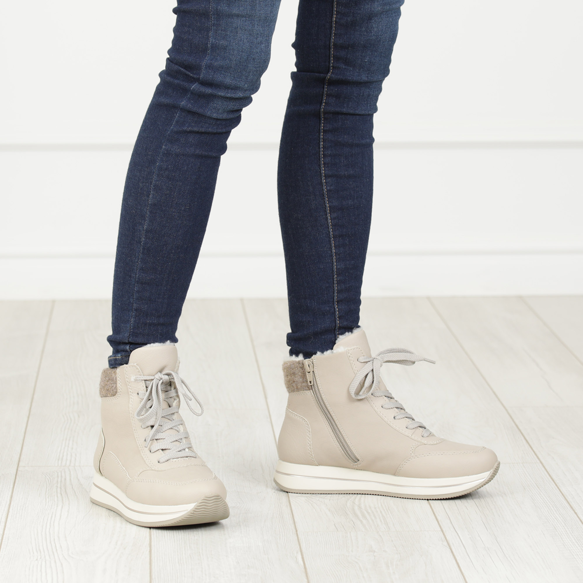 Молочные высокие кроссовки из экокожи на шнурках Rieker, размер 40, цвет белый - фото 2