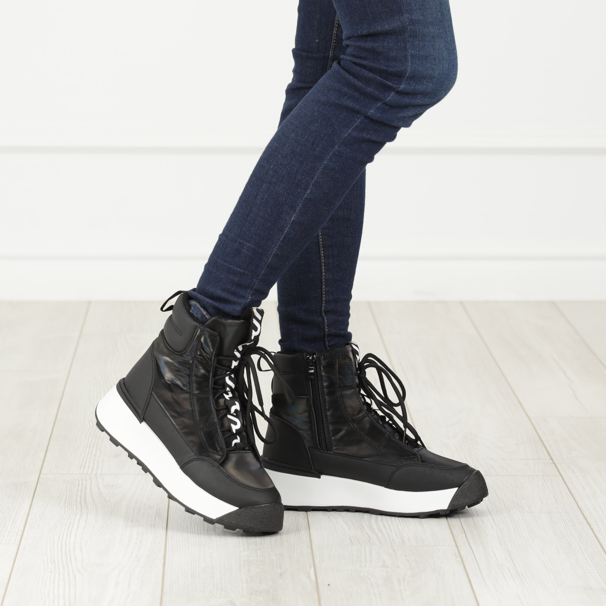 Черные кроссовки из комбинированных материалов на подкладке из натуральной шерсти  на утолщенной подошве Crosby, размер 41, цвет черный - фото 2