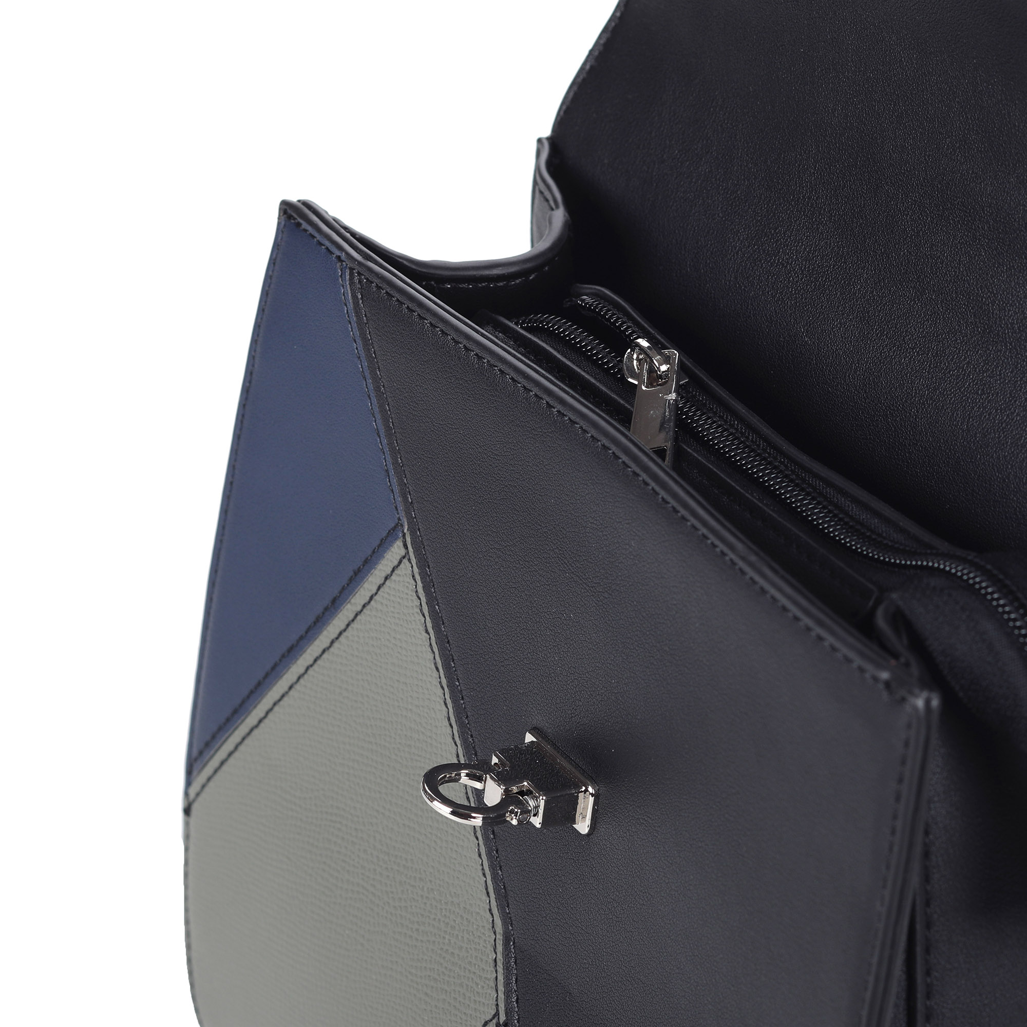 фото Черно-синяя сумка с дополнительной ручкой из экокожи portofiano