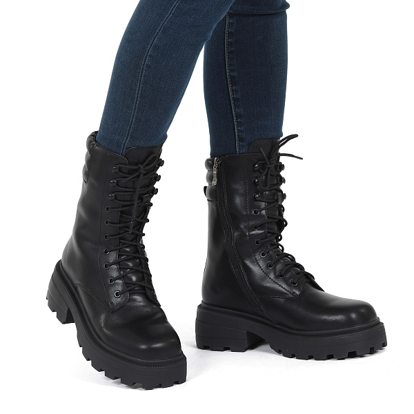 Черные ботинки из кожи на подкладке из натуральной шерсти на тракторнойподошве VS11-142245 - купить в интернет-магазине ➦Respect