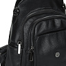Черный рюкзак из кожи с карманом на молнии на клапане