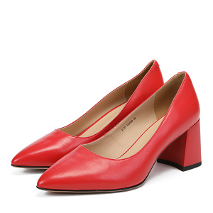 Красные туфли лодочки из гладкой кожи