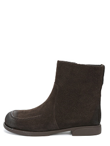 Коричневые зимние ботинки из велюра