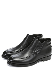 Черные ботинки из кожи