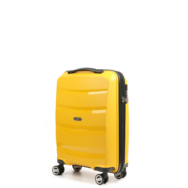 Желтый компактный чемодан из полипропилена