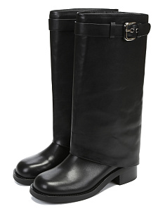 Черные зимние сапоги из кожи