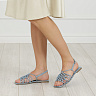 Голубые сандалии из экокожи без подкладки на плоской подошве