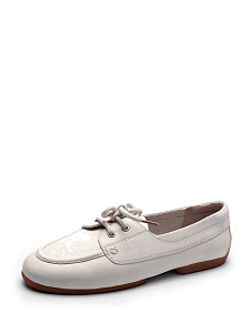 Лоферы из кожи рисового цвета