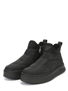 Черные зимние ботинки из текстиля
