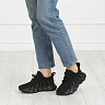 Черные кроссовки из текстиля