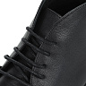 Черные ботинки из кожи на подкладке из текстиля с фигурным вырезом