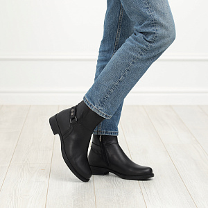 Черные ботинки челси из кожи на подкладке из текстиля на утойчивом квадратном каблуке