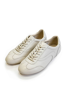 Белые кеды из кожи