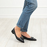Черные туфли лодочки с декором цепь из кожи без подкладки на квадратном декорированном каблуке