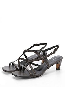 Коричневые босоножки из кожи