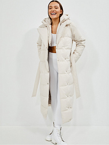 Пуховик женский двубортный светло-бежевый