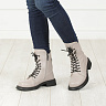Светло-бежевые ботинки из кожи с декоративной отстрочкой на подкладке из текстиля