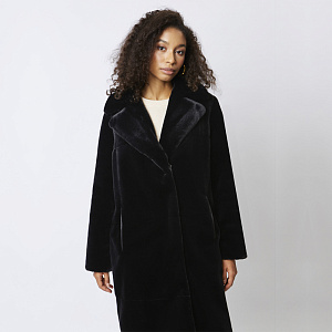Пальто из экомеха женское чёрное