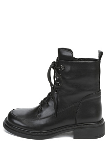 Черные зимние ботинки из кожи