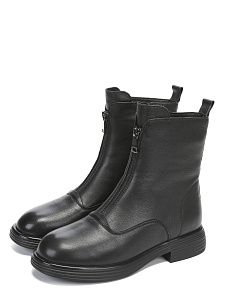 Черные зимние ботинки из кожи