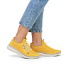 Желтые кроссовки из экокожи и текстиля