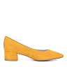 Желтые туфли на устойчивом каблуке
