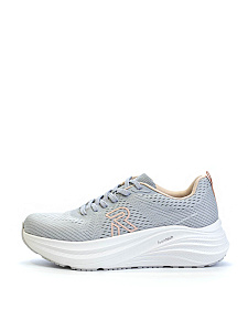 Серые кроссовки из текстиля