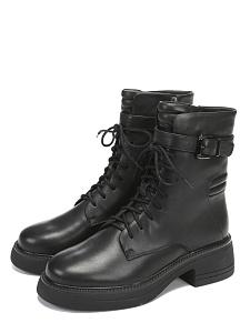 Черные зимние ботинки из кожи