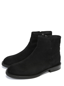 Черные ботинки из велюра