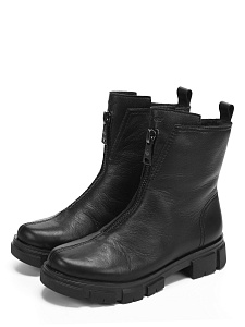 Черные зимние ботинки из кожи