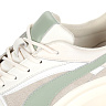 Бело-серые кроссовки из комбинированных материалов без подкладки  на утолщенной подошве