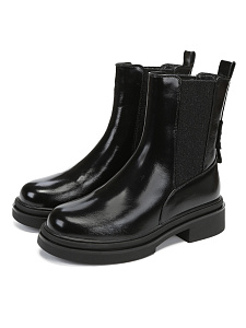 Черные зимние ботинки из кожи