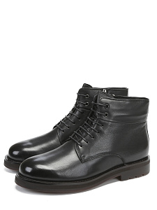 Черные ботинки из кожи