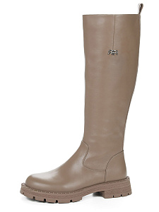 Темно-бежевые сапоги из гладкой кожи